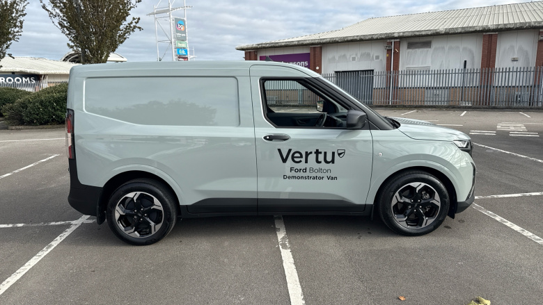 Ford Transit Courier E-Transit Courier 100kW 43kWh Trend Van Auto